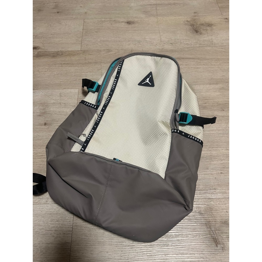 Nike Air Jordan Jumpman Lap Top Pocket Backpack Cream Gray Teal Logo